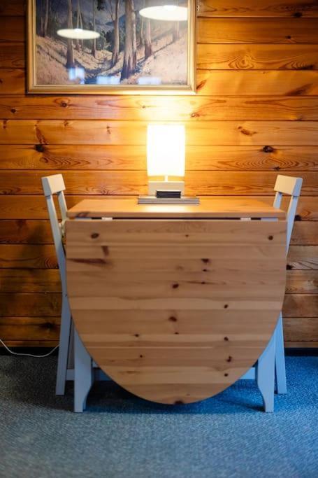 Cozy Norwegian Style Log Cabin In Rural Snowdonia - 2 Bedrooms & Parking By Seren Short Stays Ffestiniog Kültér fotó